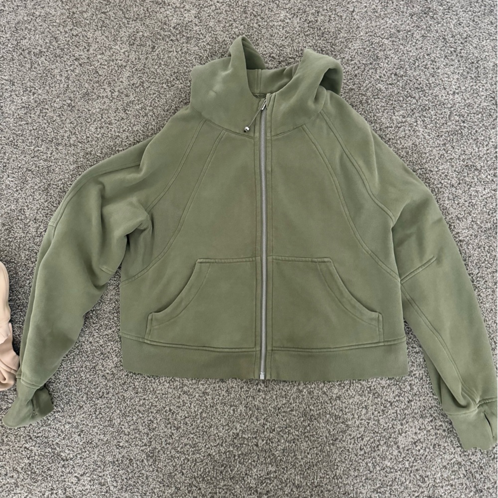 Lululemon half zip crop